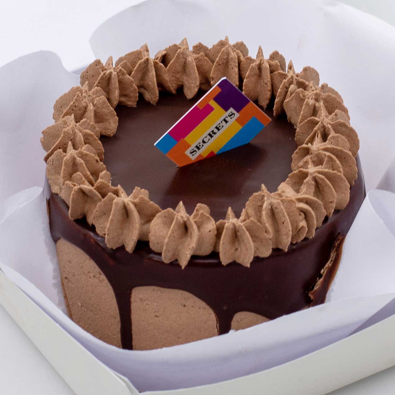 Chocolate-Lunchbox-Cake-shop-delivery-Amman-Jordan