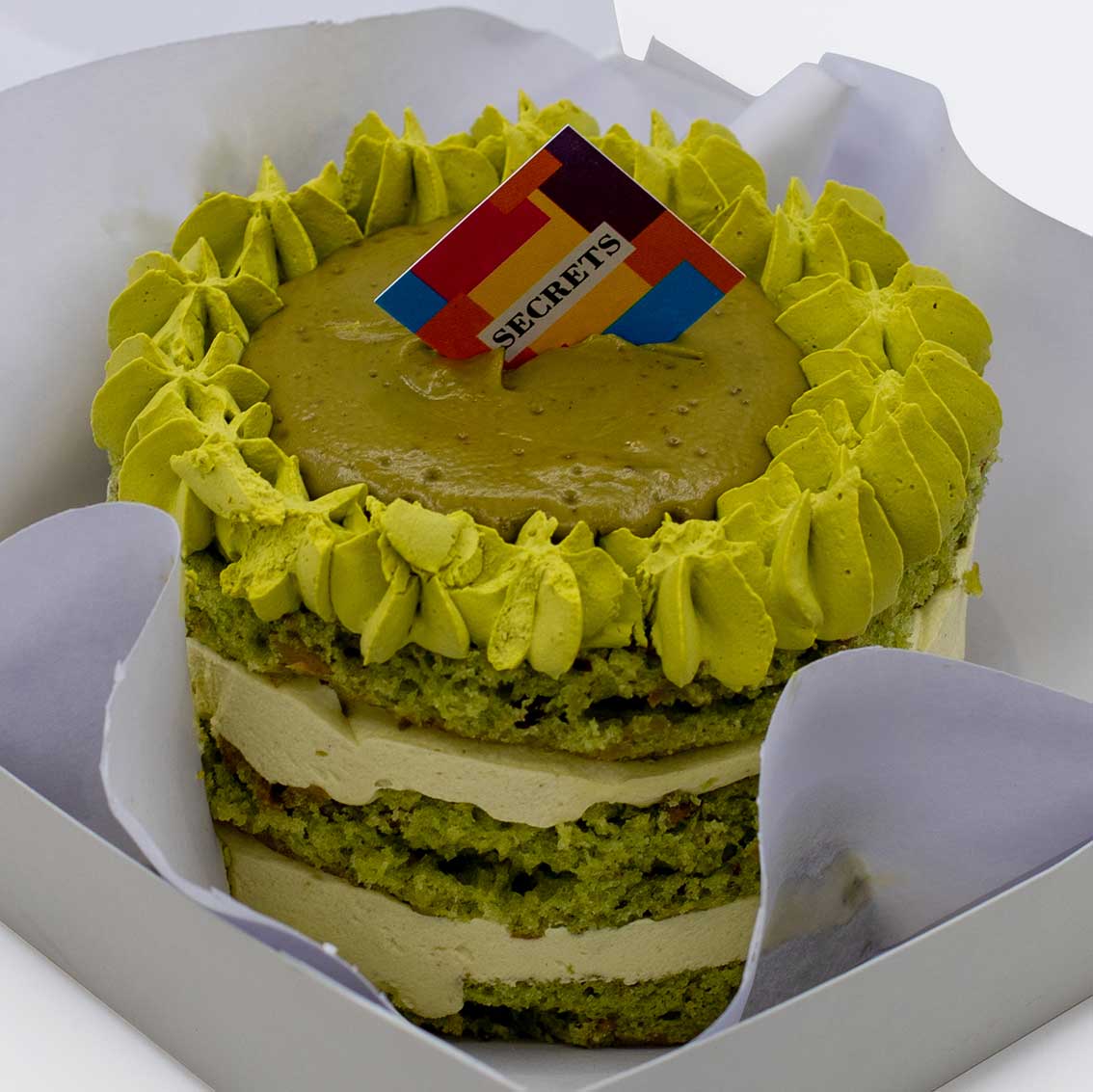 Pistachio-Lunchbox-Cake-shop-delivery-Amman-Jordan